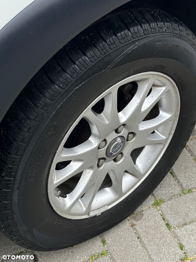 Volvo XC 70 AWD Momentum - 12