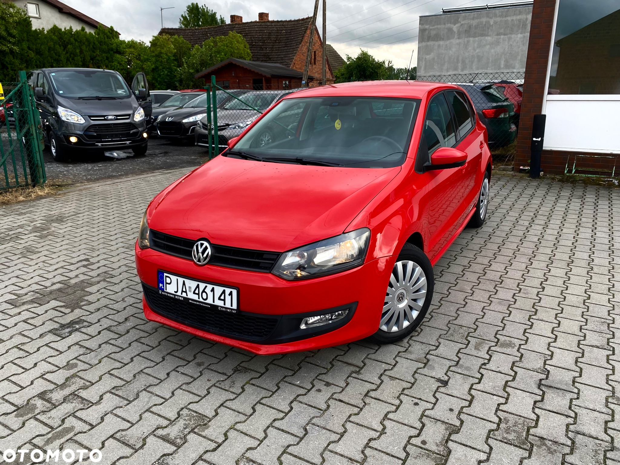 Volkswagen Polo - 4