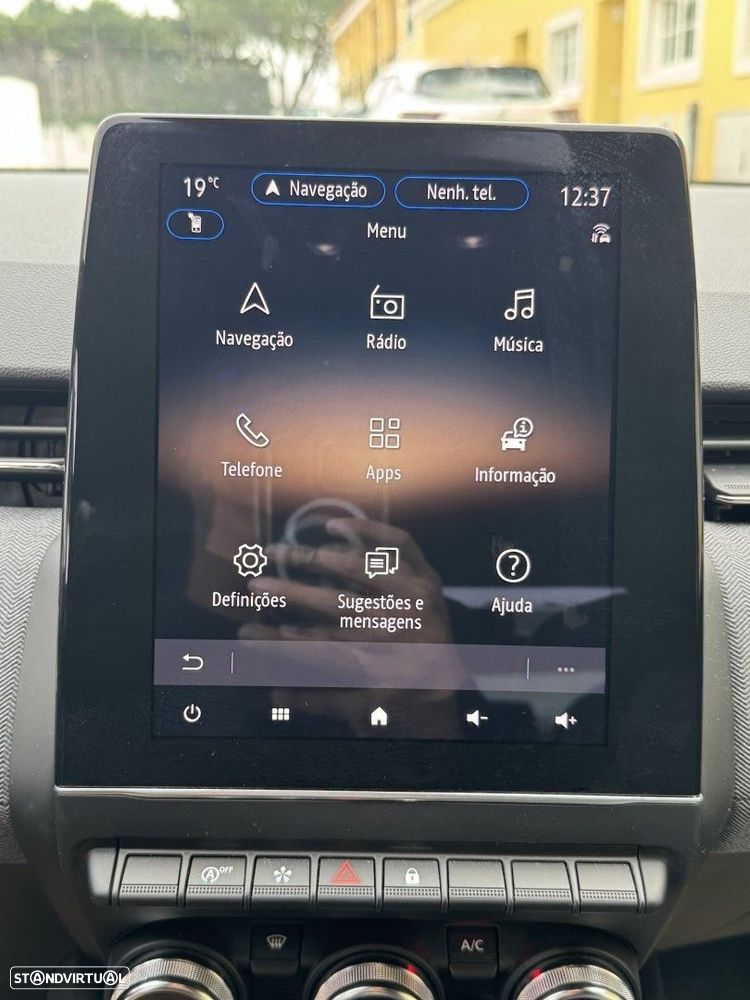 Renault Clio 1.0 TCe Techno Bi-Fuel - 15