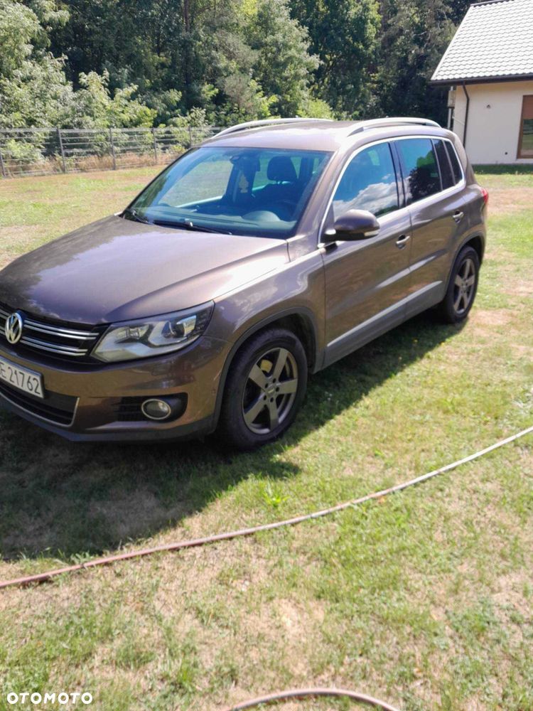 Volkswagen Tiguan - 1