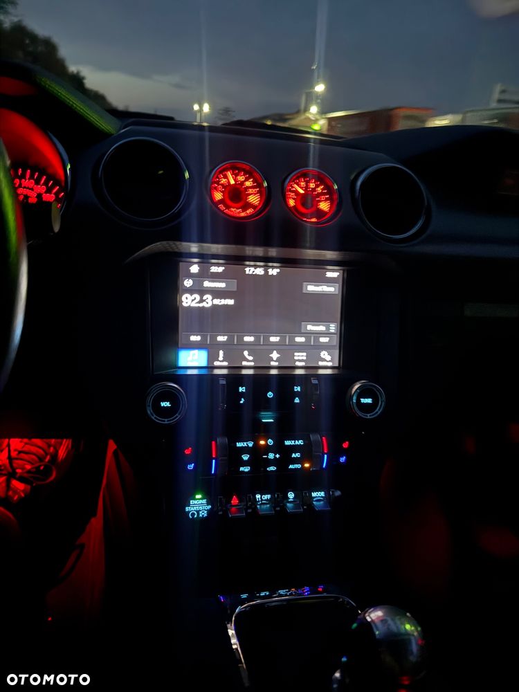 Ford Mustang 5.0 Ti-VCT V8 GT - 13