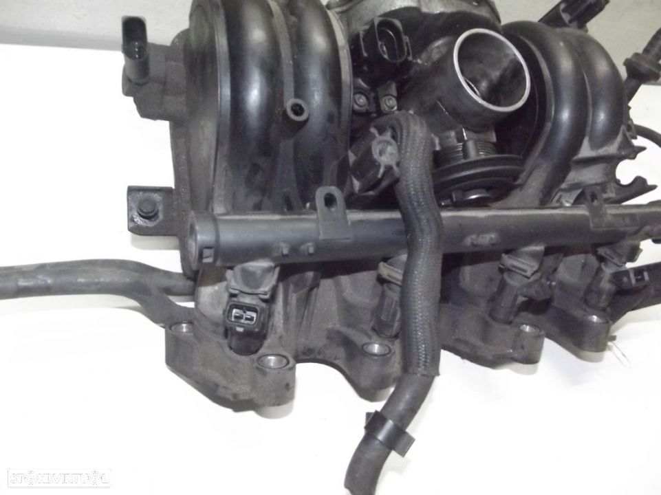 VW Polo Classic colector de admissão - 3