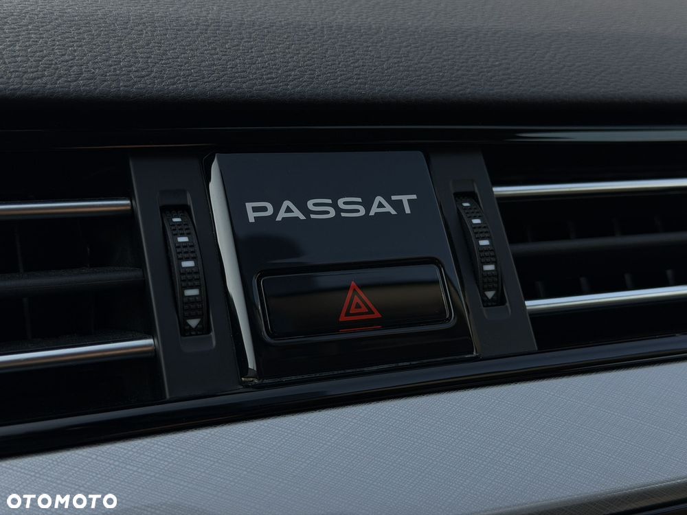 Volkswagen Passat Variant 2.0 TDI EVO Business DSG - 36