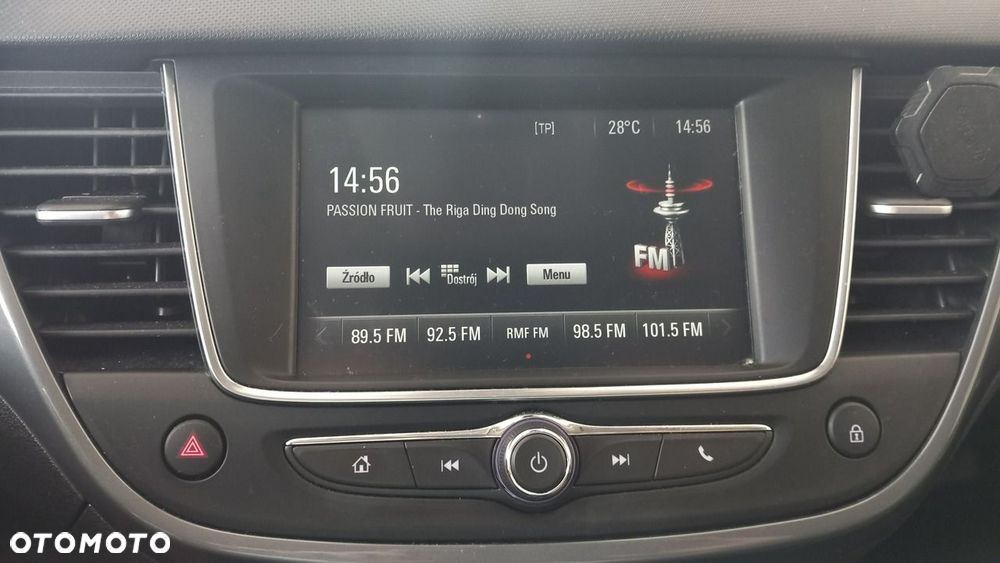 Opel Crossland X - 19