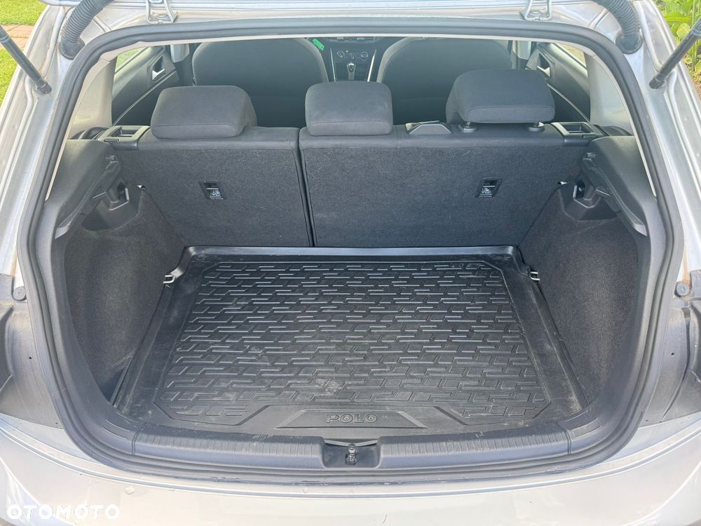 Volkswagen Polo - 14