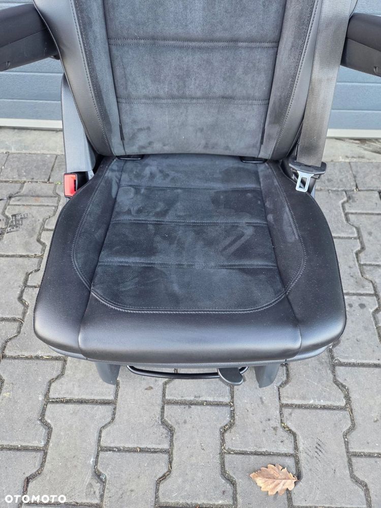 VW T6 MULTIVAN HIGHLINE fotel obrotowy tył drugi rząd skóra alcantara - 4