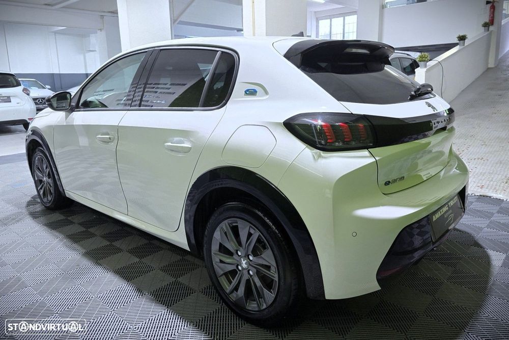 Peugeot e-208 50 kWh Allure Pack - 5