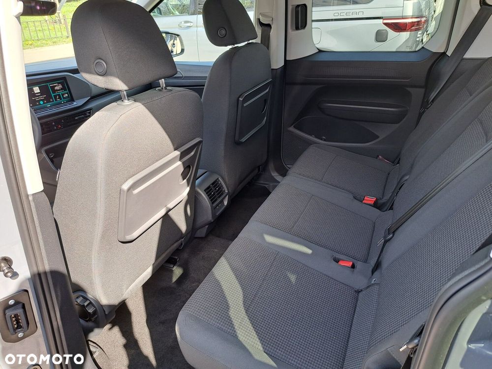 Volkswagen Caddy 2.0 TDI DSG - 19