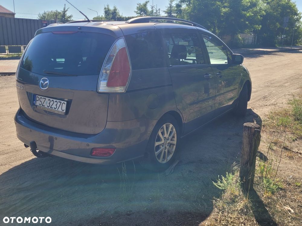 Mazda 5 - 5