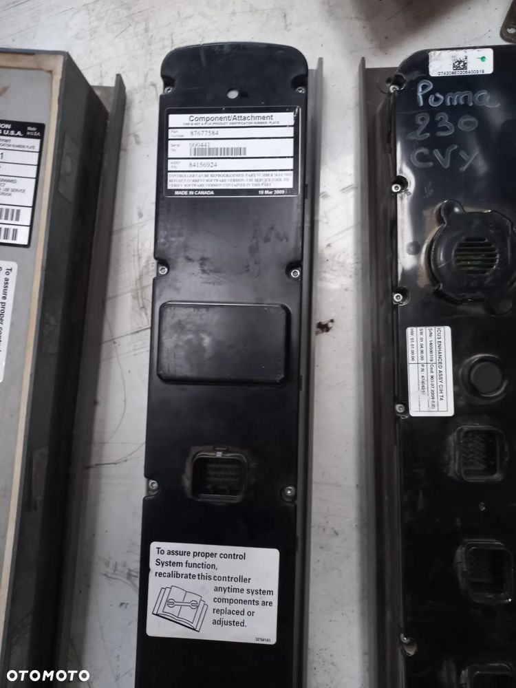 Licznik,sterownik,wyświetlacz,podłokietnik,komputer,MCcormick,Case,New Holland,Steyr,429092A1,707322A2,704499A2,47519388,82036342,313856A1,87677584,362031A1,412439001001,CVT,CVX,MXU,MX270,PUMA,mxm,konsola,control unit,monitor,terminal,magnum,deska rozdzielcza,digital,instrument cluster, - 12