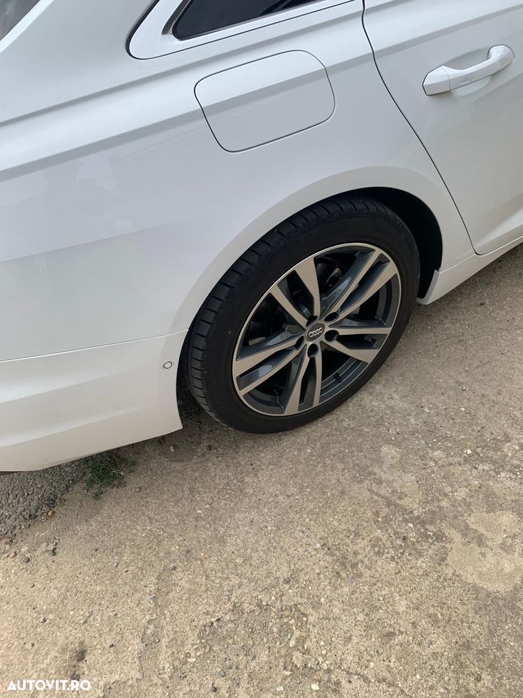 Audi A6 - 4