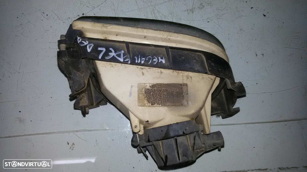 FAROL NEVOEIRO DIREITO RENAULT MEGANE I CLASSIC 1999 - - 4