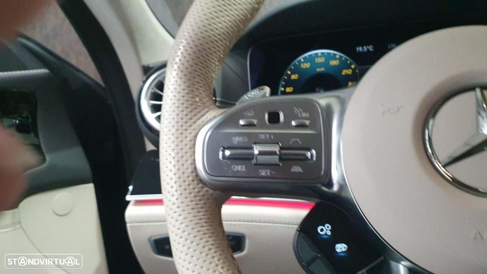 Mercedes-Benz AMG GT 43 4Matic+ Speedshift TCT 9G - 23