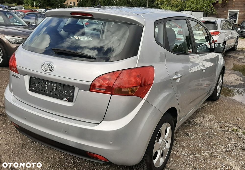 Kia Venga 1.6 CVVT Automatik Mind - 4