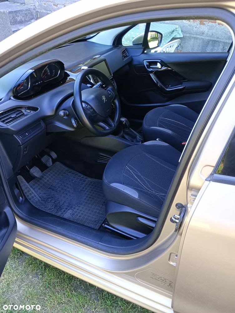 Peugeot 208 1.4 VTi Active - 6