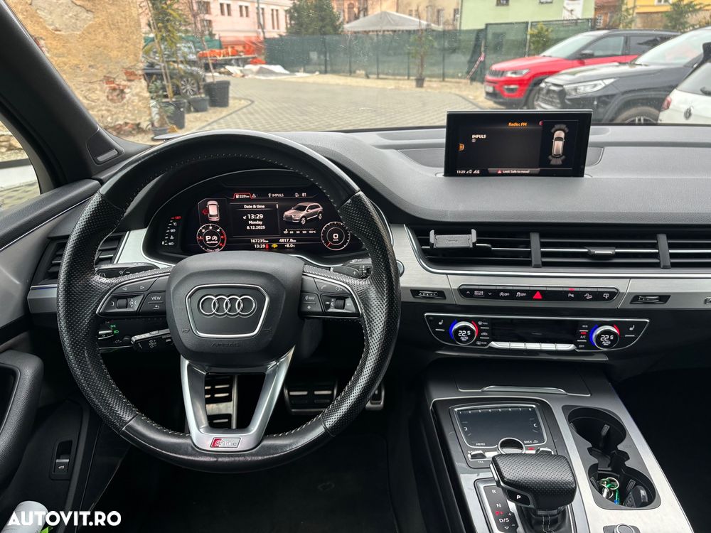 Audi Q7 - 8