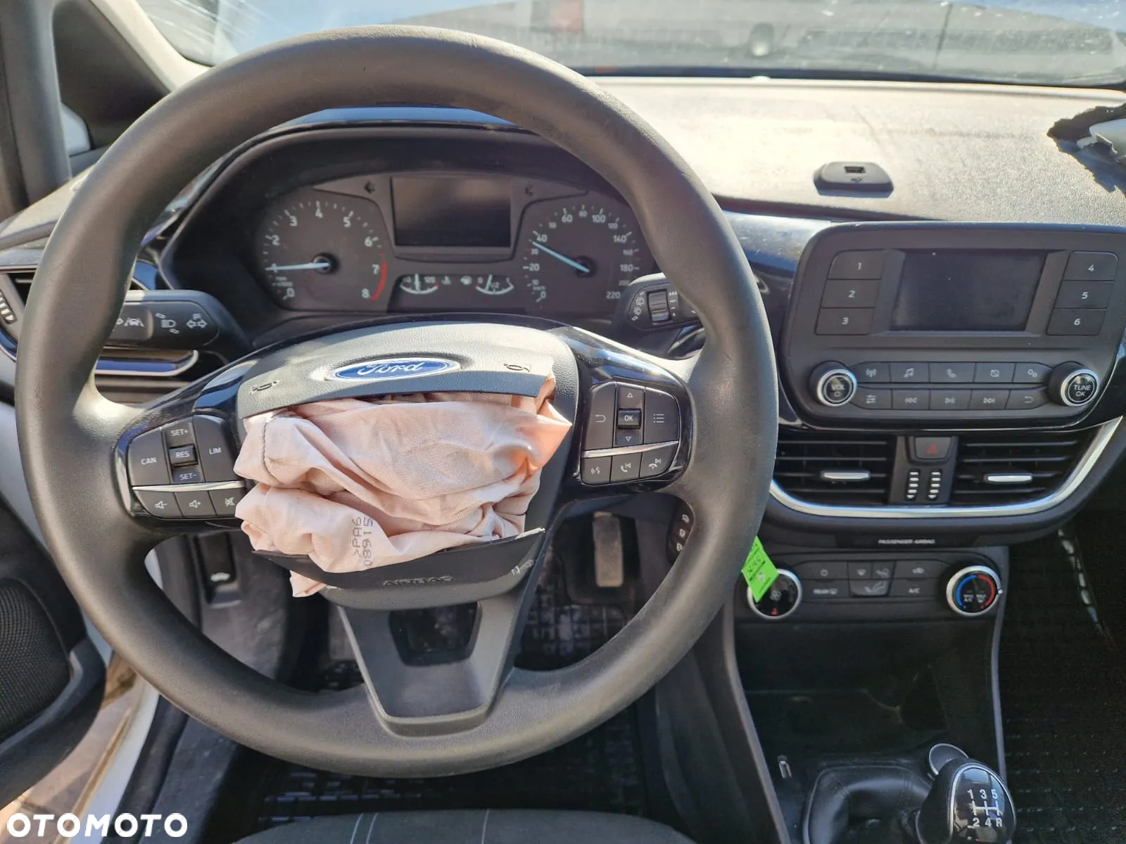 Ford Fiesta 1.1 Trend ASS - 12