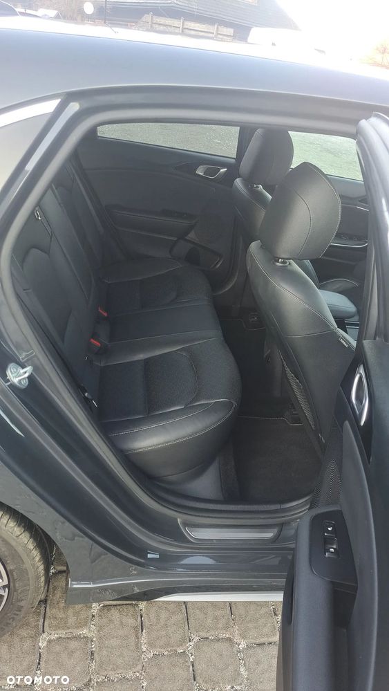 Kia Ceed 1.5 T-GDI GT-Line - 16