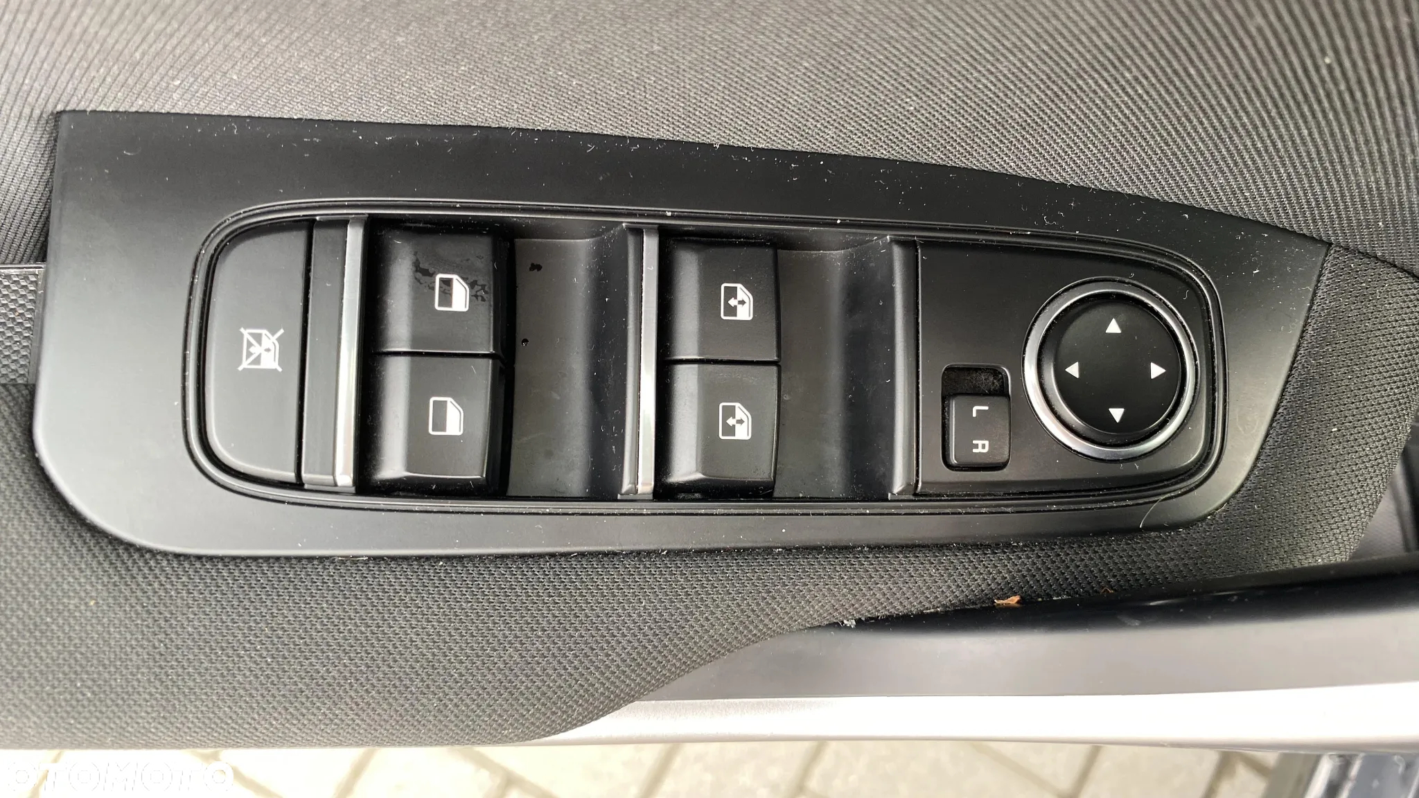 Kia Ceed 1.5 T-GDI M - 21