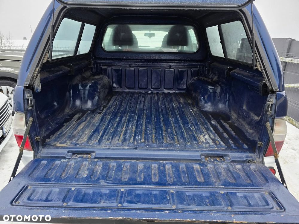 Mitsubishi L200 2.5 TD Intense - 9