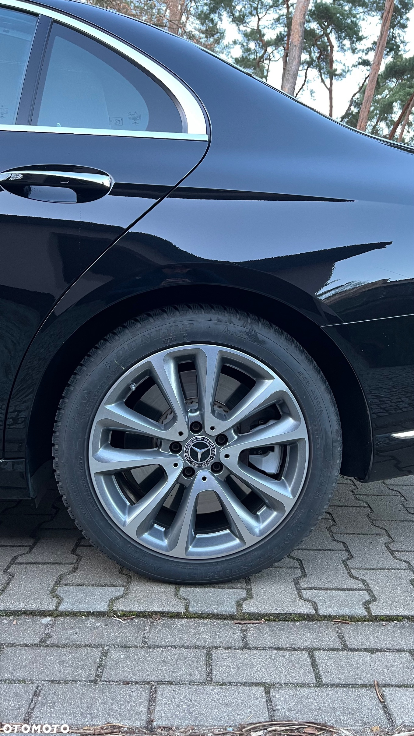 Mercedes-Benz Klasa E 400 4-Matic 9G-TRONIC - 5