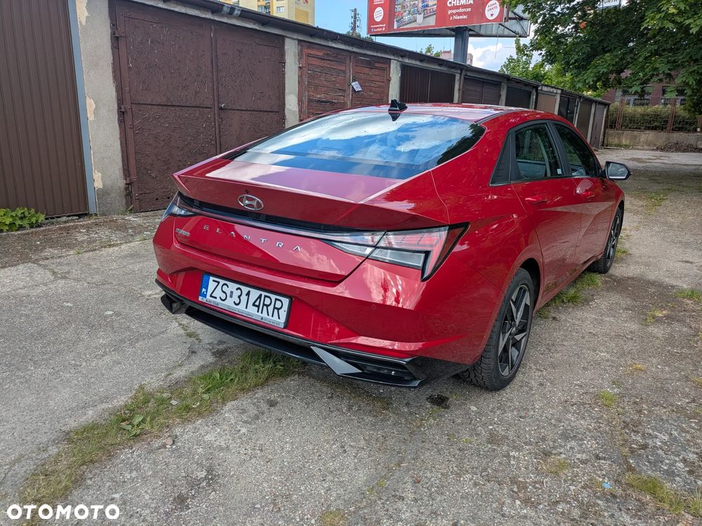 Hyundai Elantra 1.6 Smart - 4