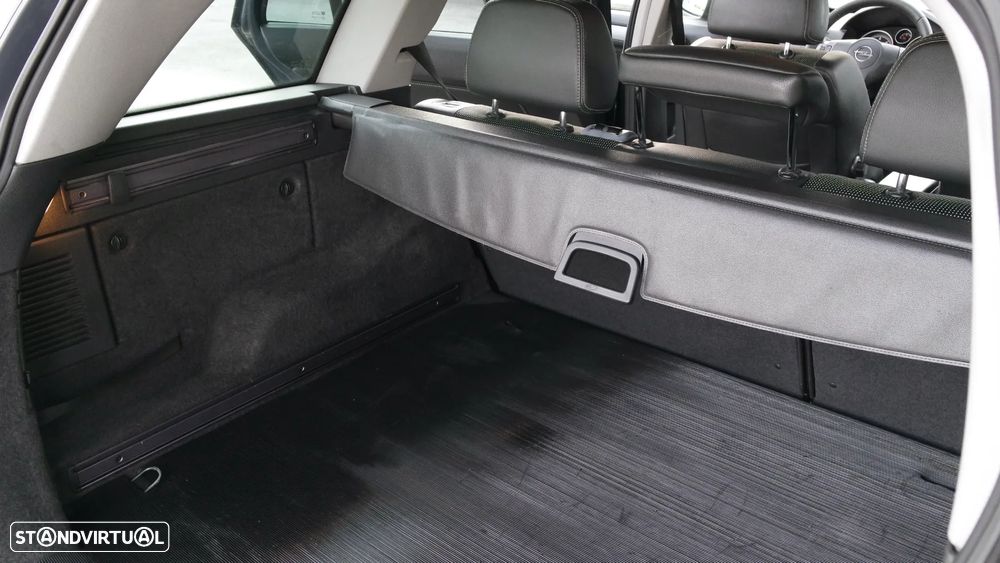 Opel Astra Caravan 1.7 CDTi Cosmo M6 - 46