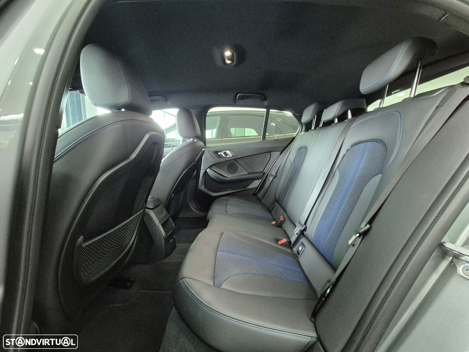 BMW 116 d Pack Desportivo M Auto - 12