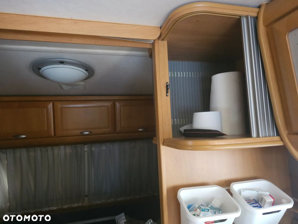 Hymer-Eriba Nova Swing 462A - 21