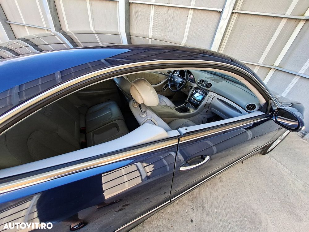 Mercedes-Benz CLK - 13
