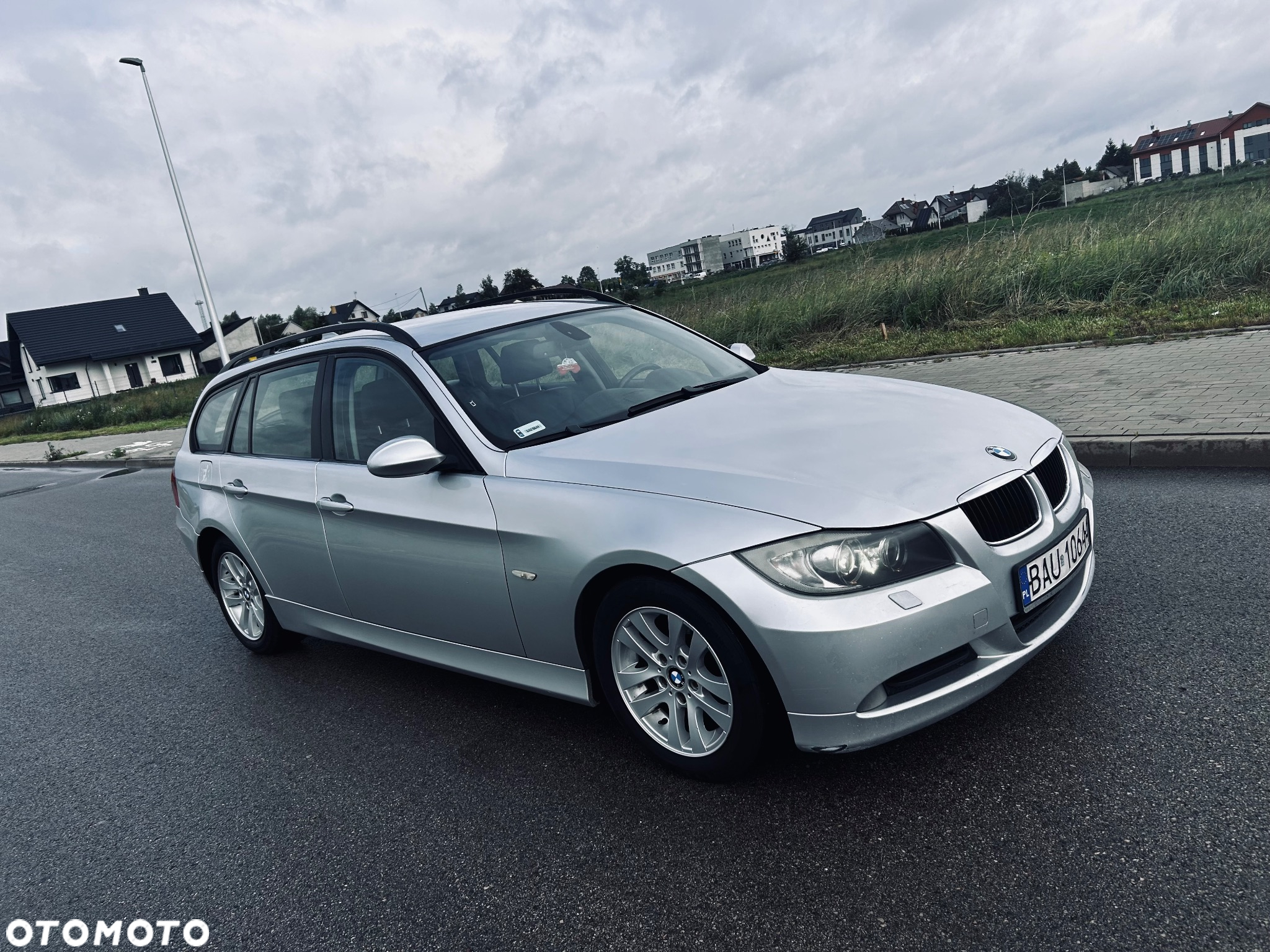 BMW Seria 3 318d DPF Touring - 3