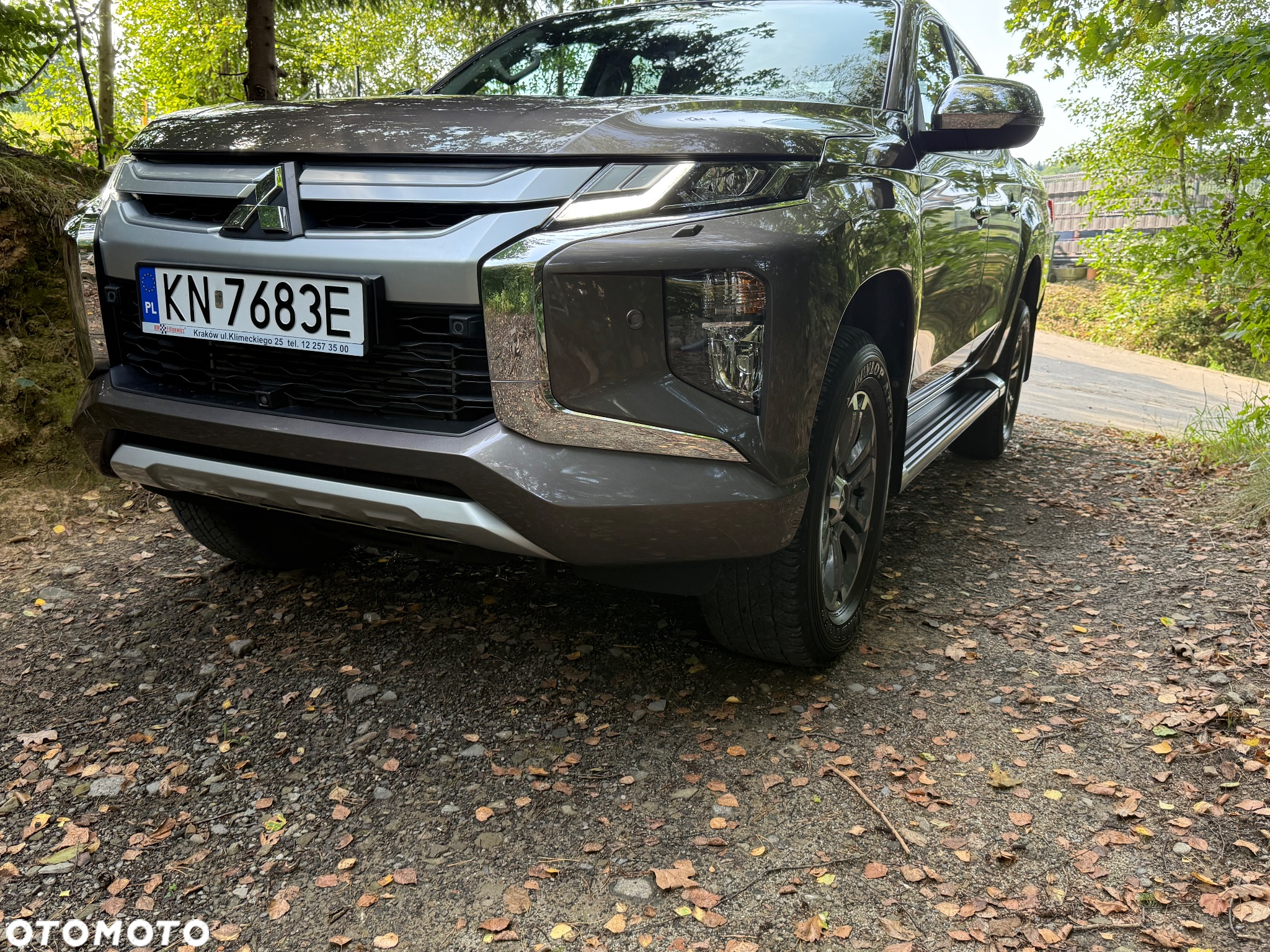 Mitsubishi L200 2.2 d DC Instyle Plus - 17