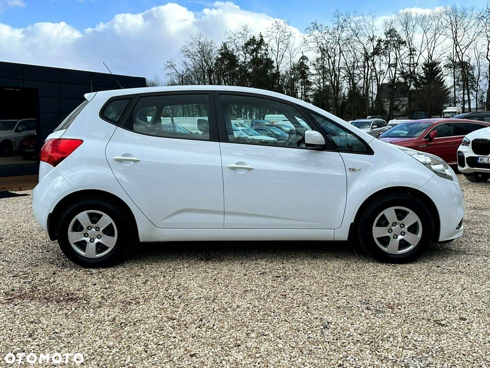 Kia Venga 1.4 CRDi M - 9