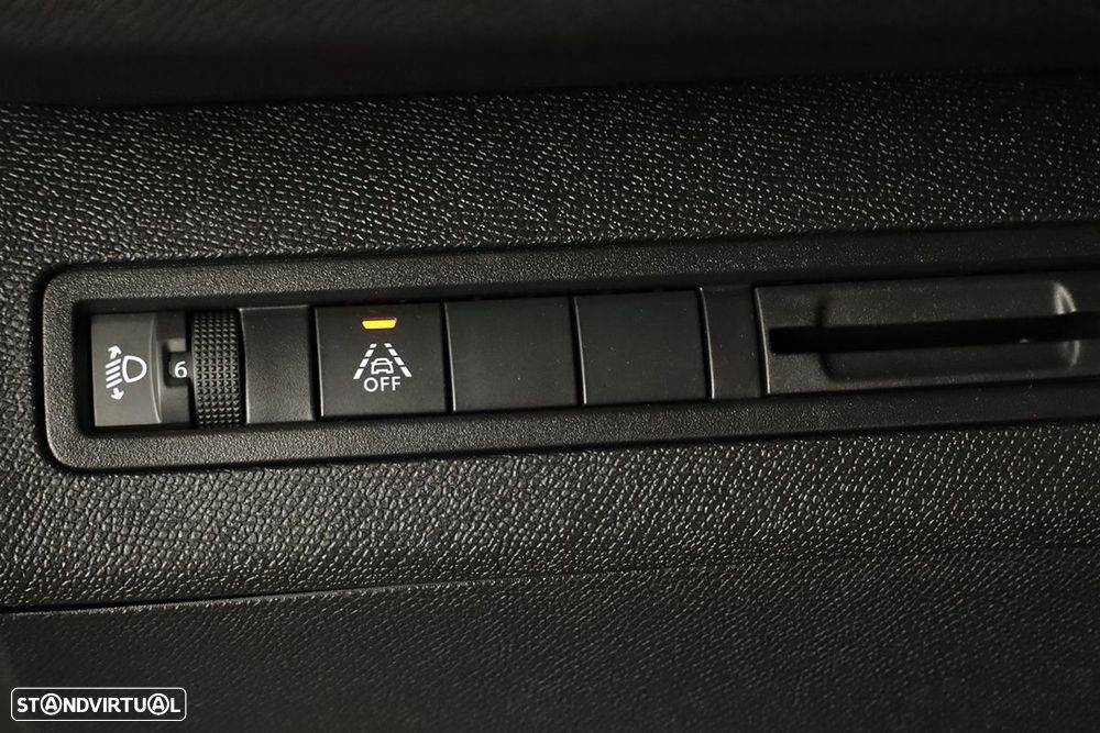 Peugeot 3008 1.2 Hybrid Allure Pack e-DCS6 - 19