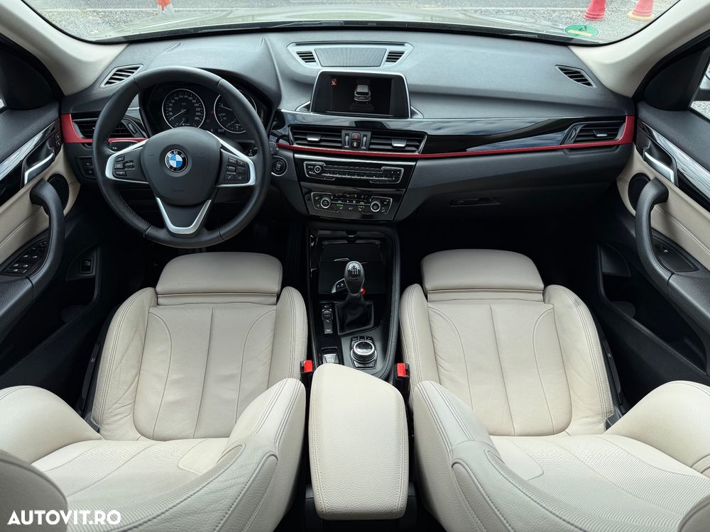 BMW X1 xDrive20d Sport Line - 7