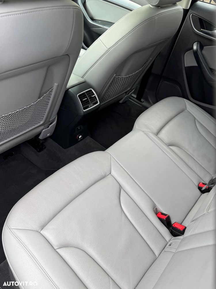 Audi Q3 2.0 TFSI Quattro S tronic - 14