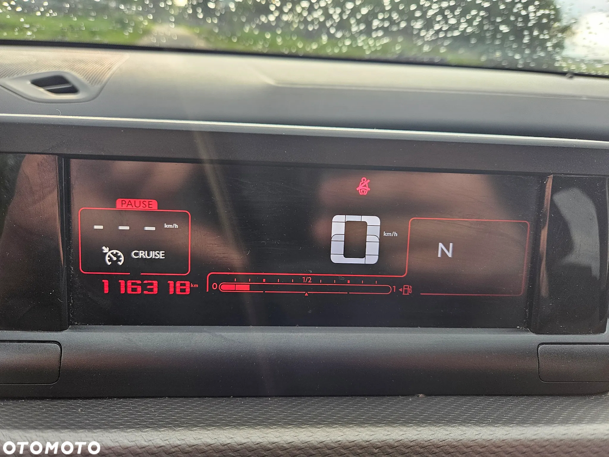 Citroën C4 Cactus - 11
