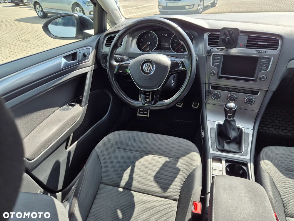 Volkswagen Golf 1.2 TSI BMT Trendline - 6