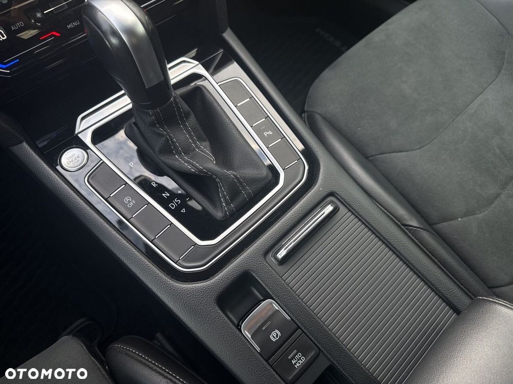 Volkswagen Arteon 2.0 TSI R-Line DSG - 20