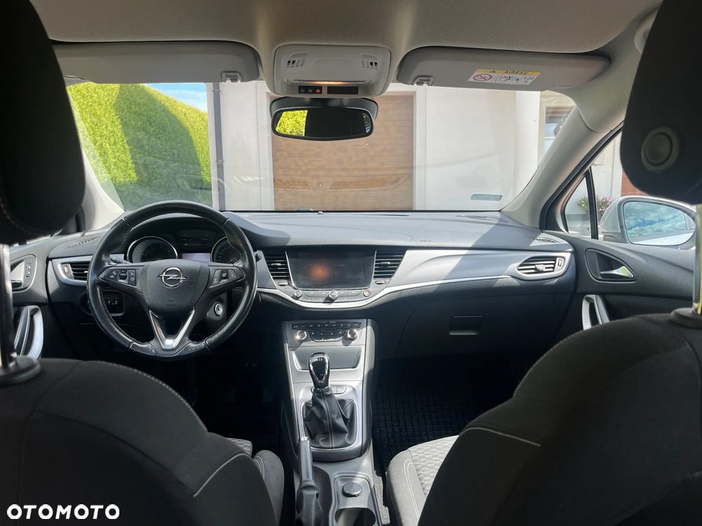 Opel Astra 1.6 CDTI Elite S&S - 13