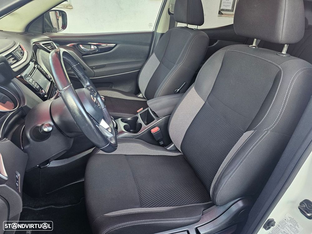 Nissan Qashqai 1.5 dCi Acenta - 8