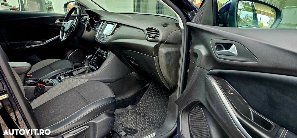 Opel Grandland X 1.2 Turbo START/STOP Aut. Innovation - 18