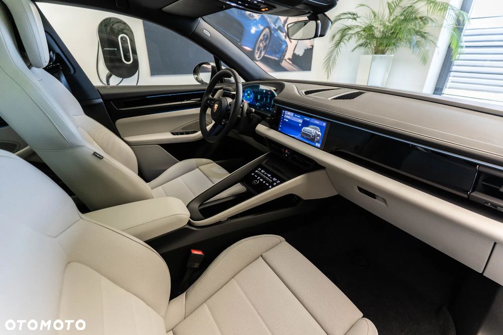 Porsche Macan 4 100kWh - 37