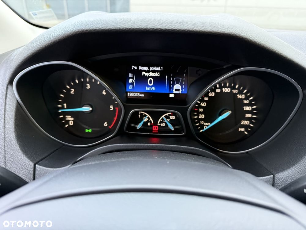 Ford Focus 2.0 TDCi Titanium ASS - 25