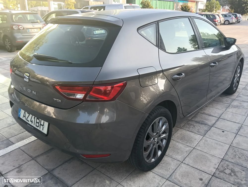 SEAT Leon 1.6 TDI DPF Style - 32