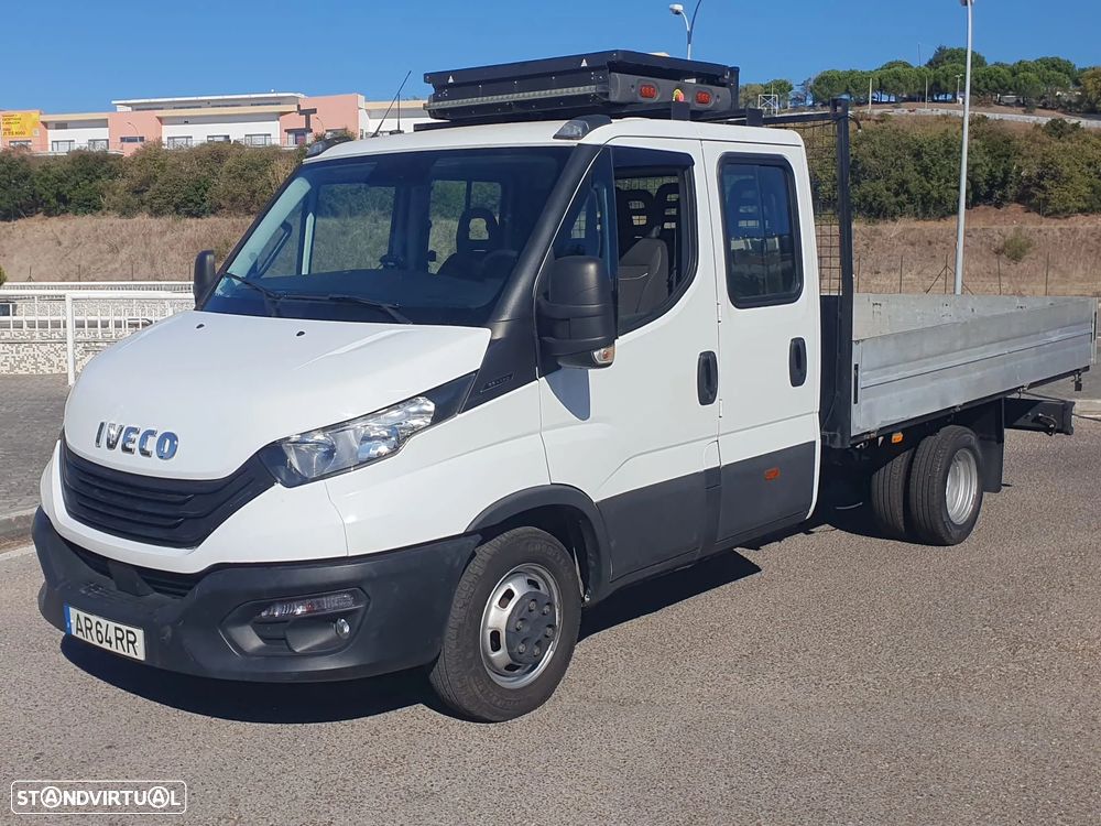Iveco Daily 2.3 35C14 - 7 LUG. c/ sinalização luminosa - 1