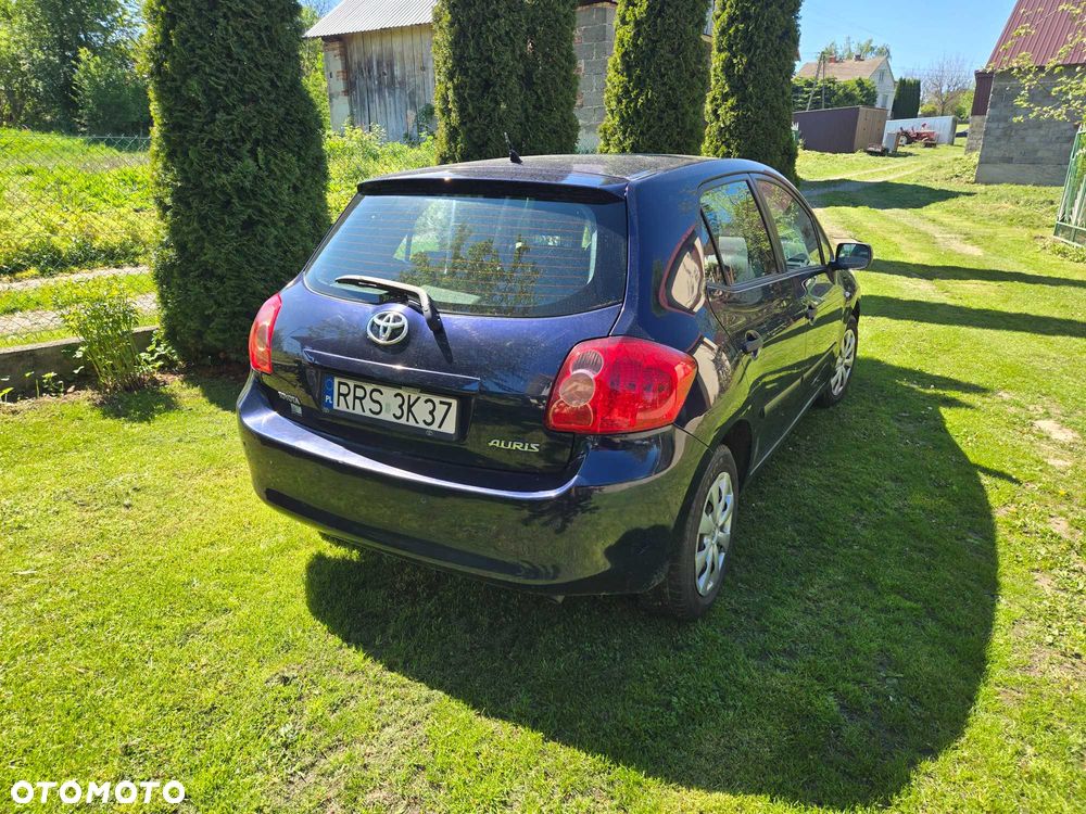 Toyota Auris - 3