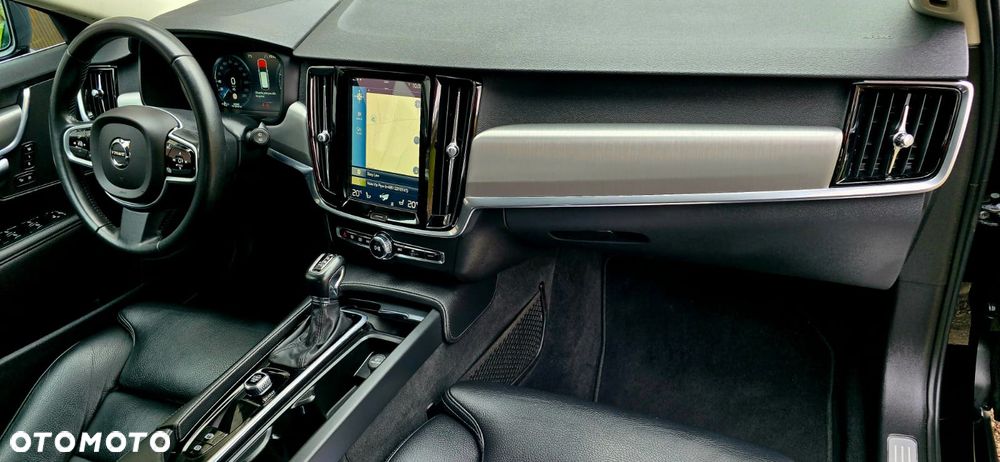 Volvo V90 T5 Momentum - 17
