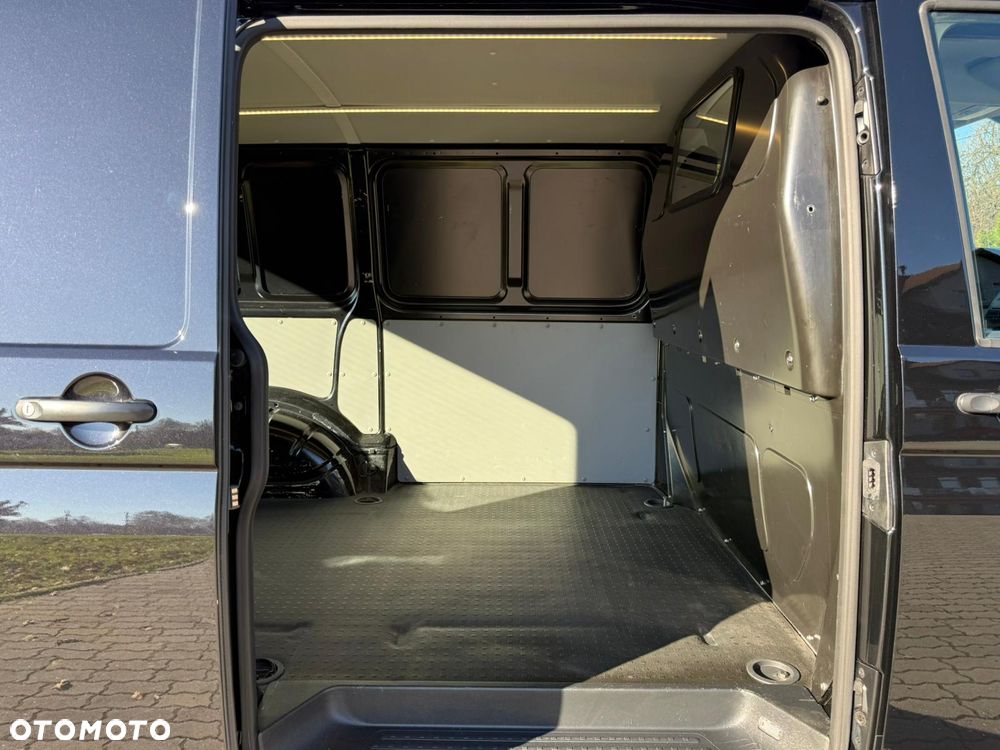 Volkswagen Transporter 7FD141/WF2/1T3 - 22