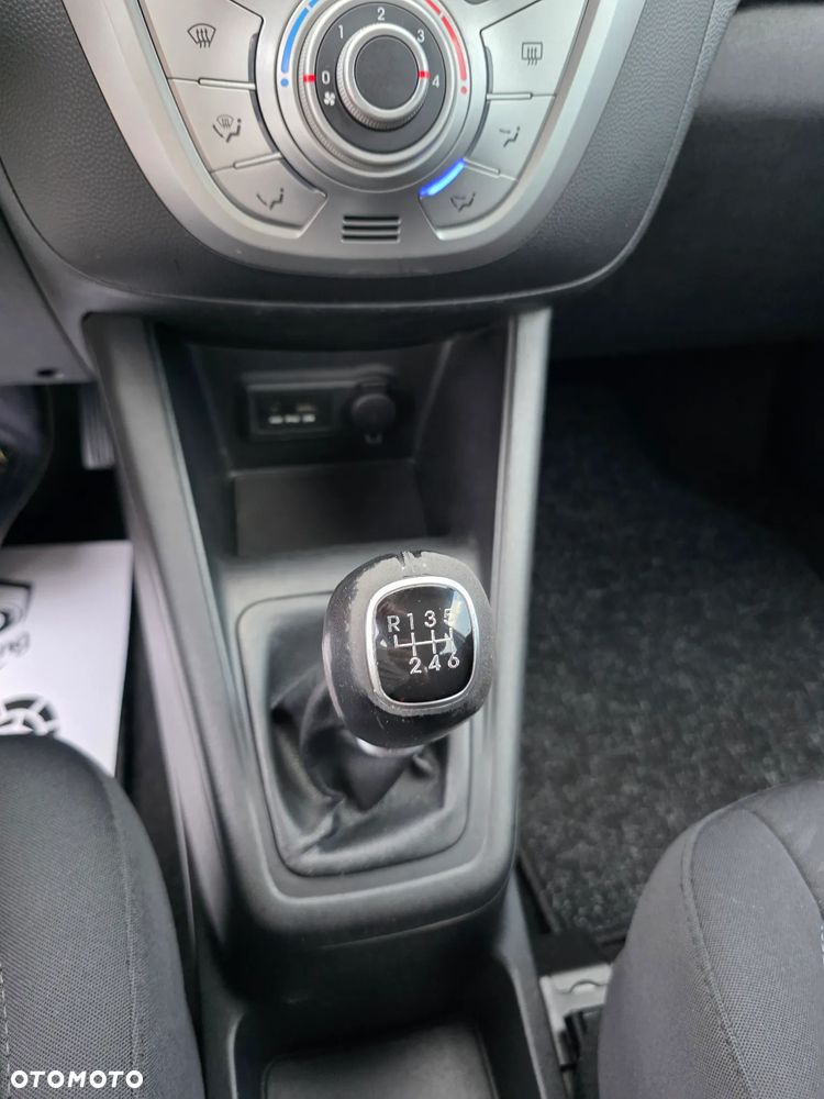 Hyundai ix20 1.4 CRDi blue Trend - 22